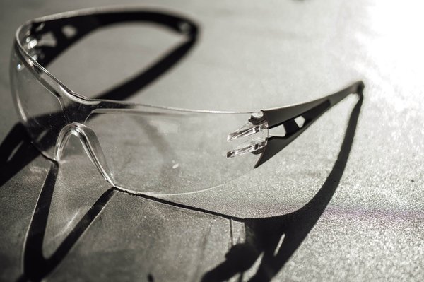 What Are the Best Strategies for Protecting Skin from Pollution in Urban Environments?